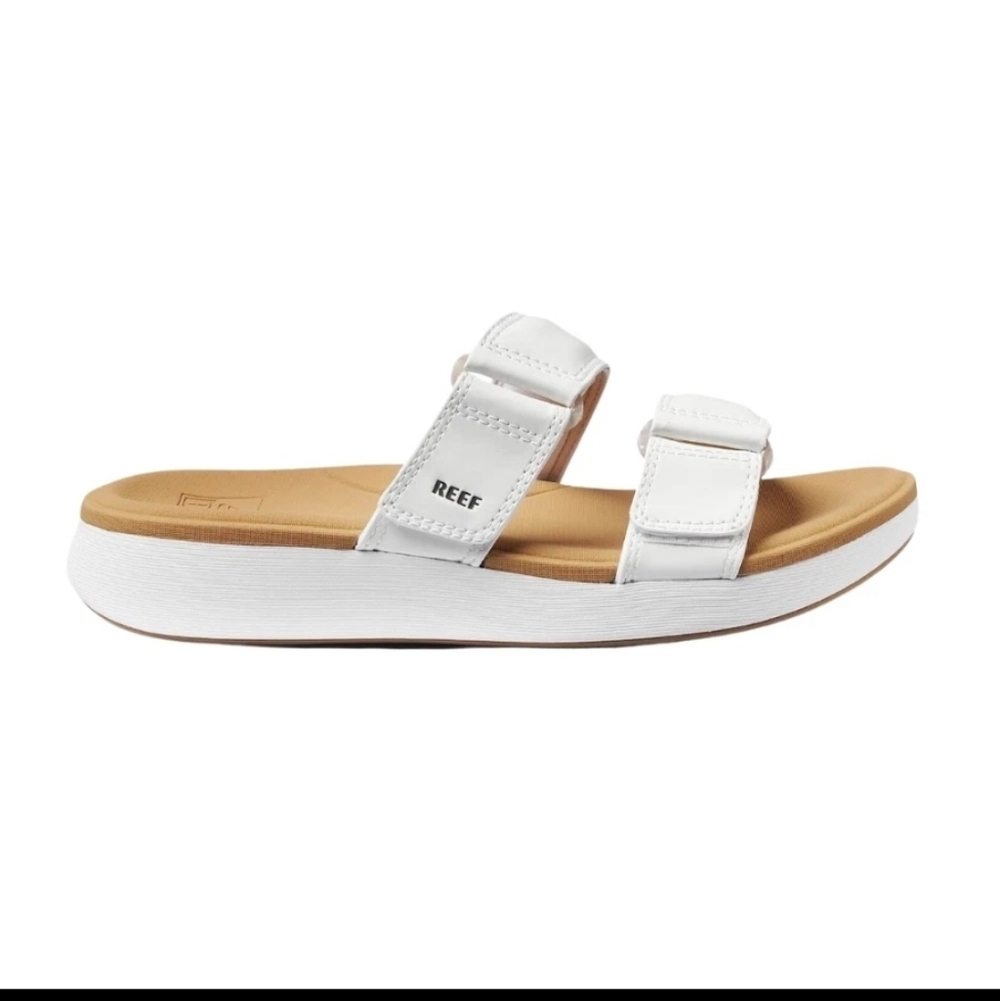 Reef Women's Cushion Cloud ROA Waterproof Sandal – White/Tan CJ0240